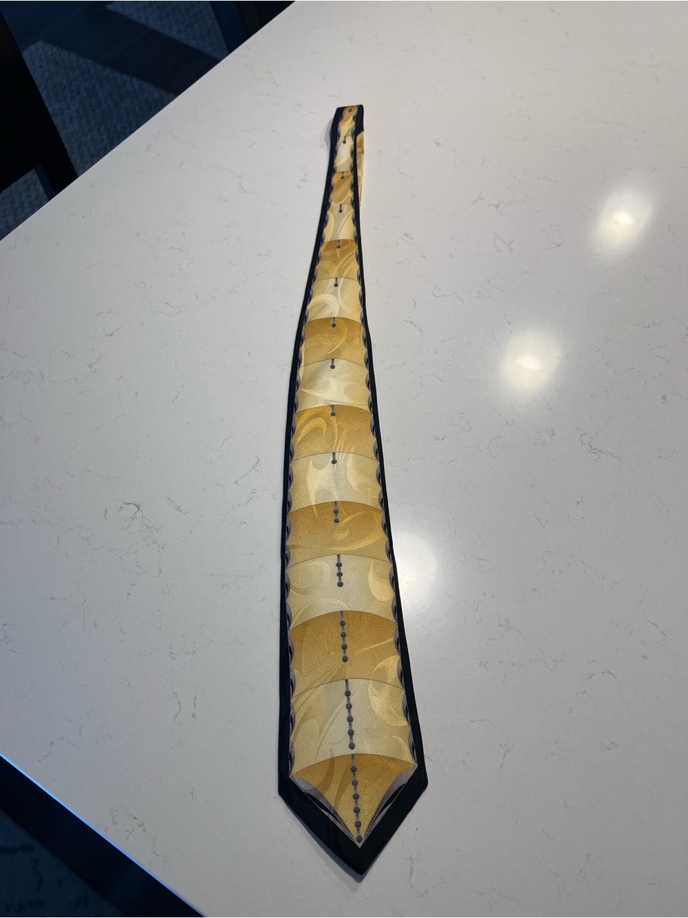 DeSantis Collection Gold Patterned Men's Tie - Classic Formal Accessory
